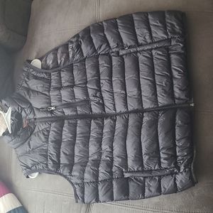 Mens Hawke and Co down vest